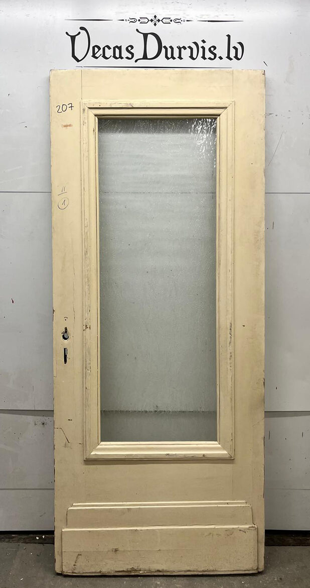 Nr.207, izmērs 91 x 215 cm, biezums 4.5 cm